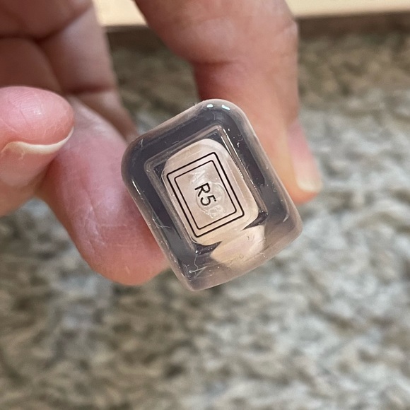 Natash Denona HY-Glam Concealer - R5 - Picture 2 of 3